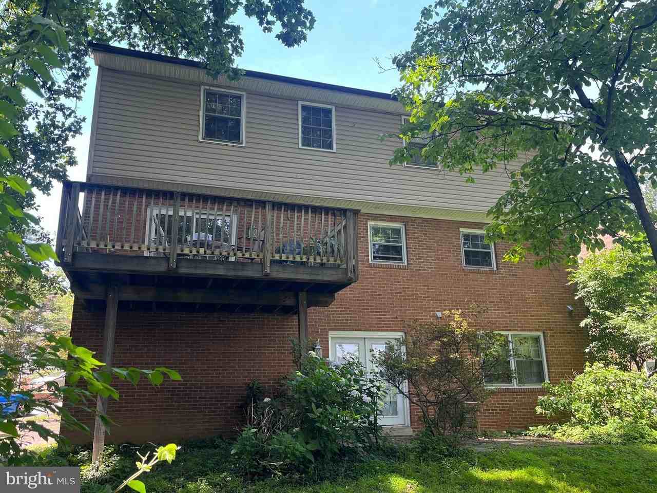 5310 Danbury Rd - Photo 6 of 11