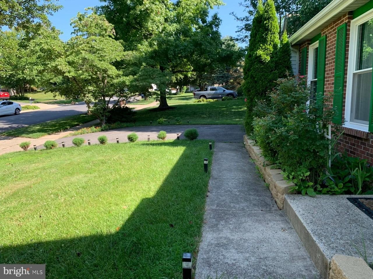 20328 Watkins Meadow Dr - Photo 3 of 30