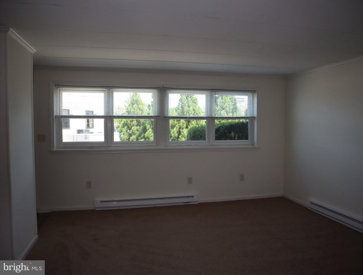 319 Camden Ave #D - Photo 2 of 14