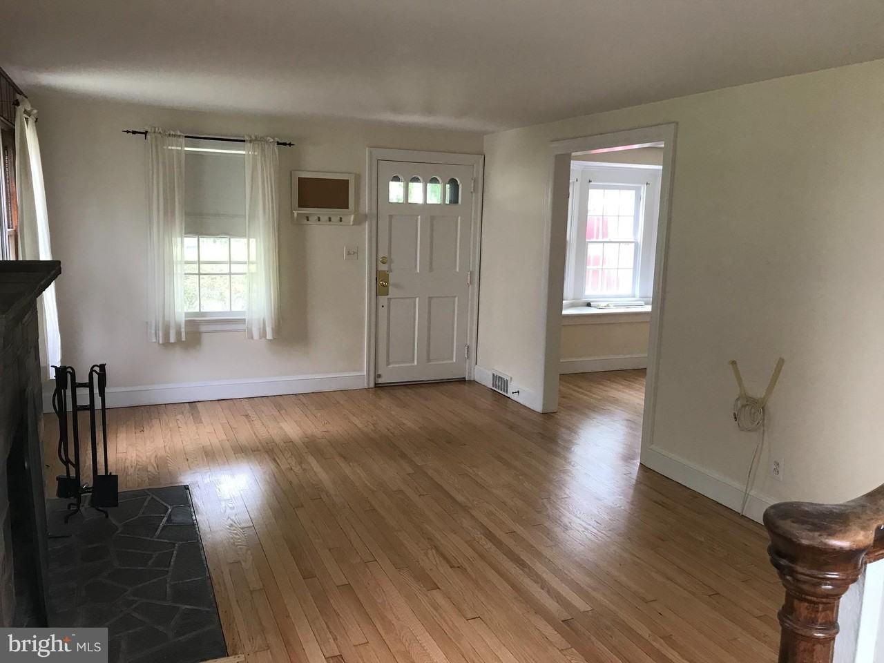 15 Manning Ln - Photo 3 of 11
