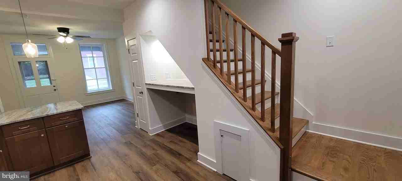 229 Chambersburg St - Photo 3 of 11