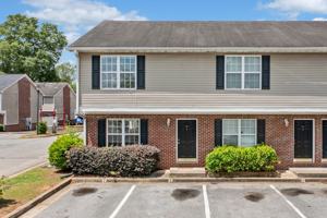 featured image of 20 Point Place Dr@Grassdale Pointe #20