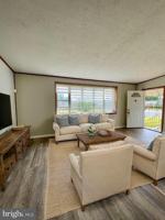 featured image of 1405 Napfle Ave