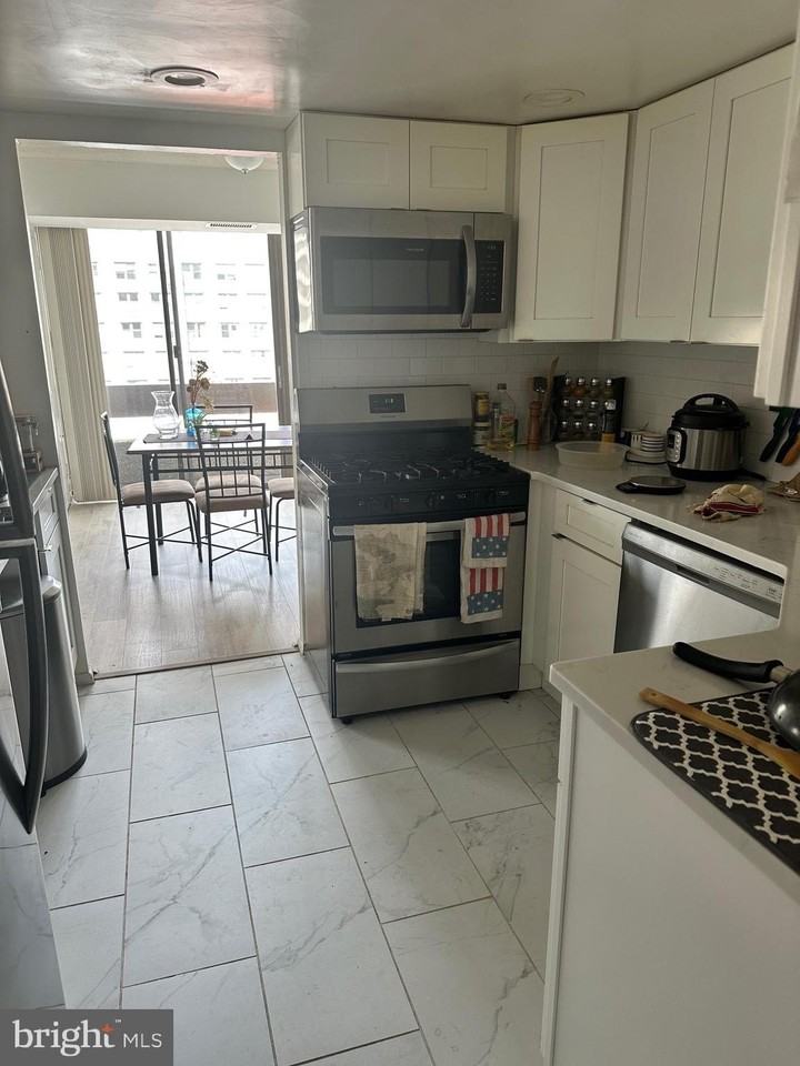 132642 Spruce St #1603 - Photo 5 of 12