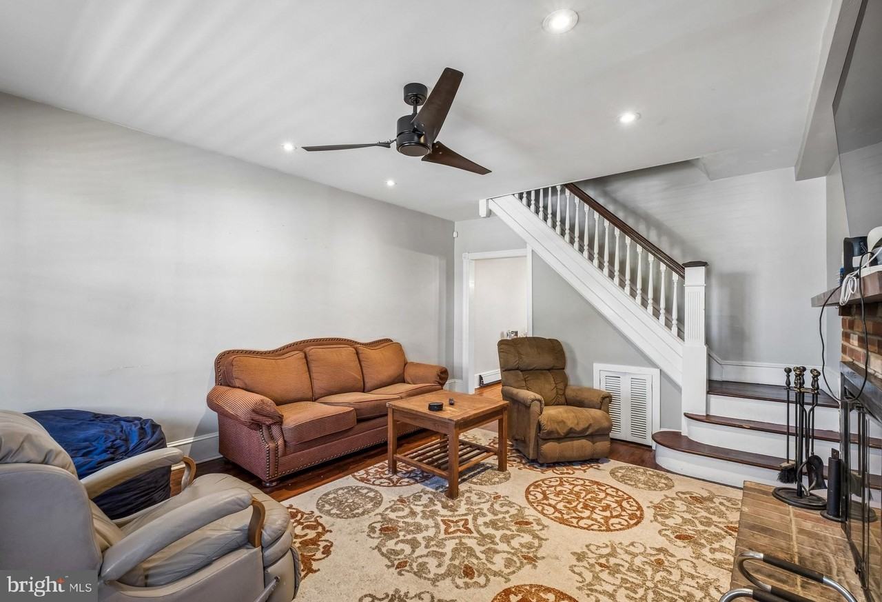 357 Lemonte St - Photo 6 of 42