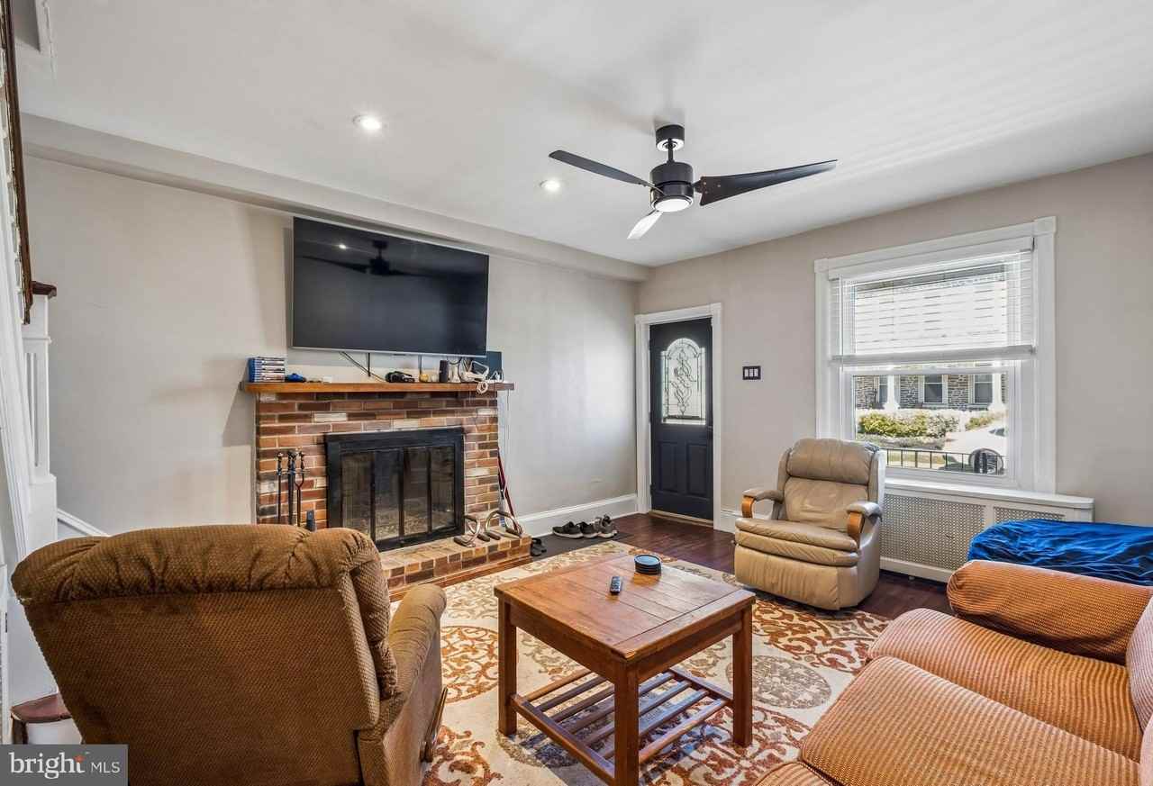 357 Lemonte St - Photo 7 of 42