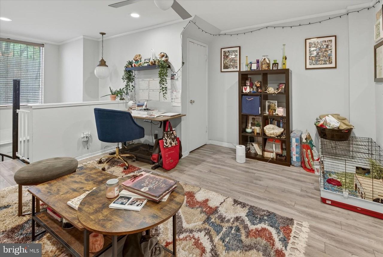 1539 South St #A - Photo 4 of 24