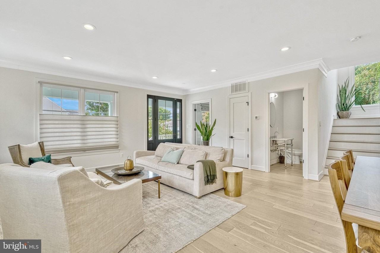 3603 9th St S - Photo 7 of 50