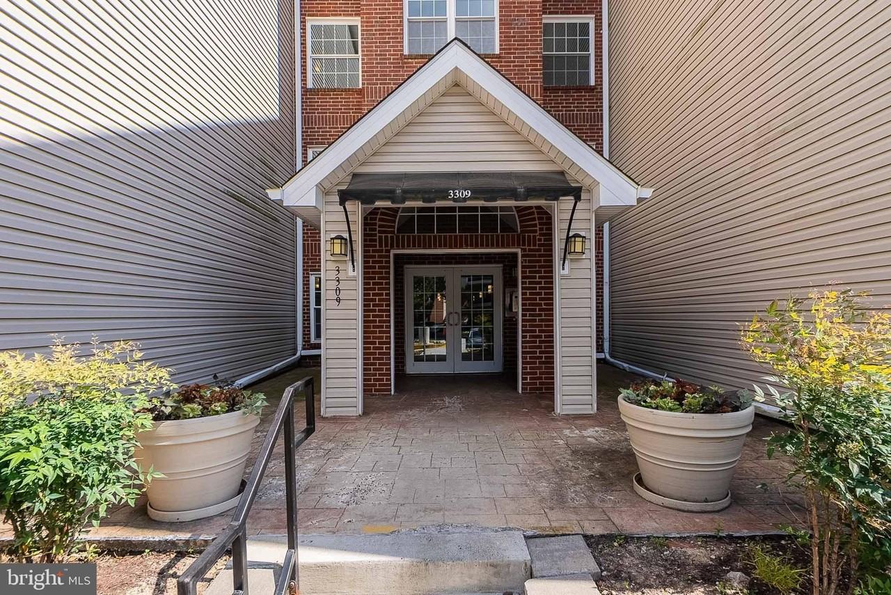 3309 Wyndham Cir #2173 - Photo 4 of 26