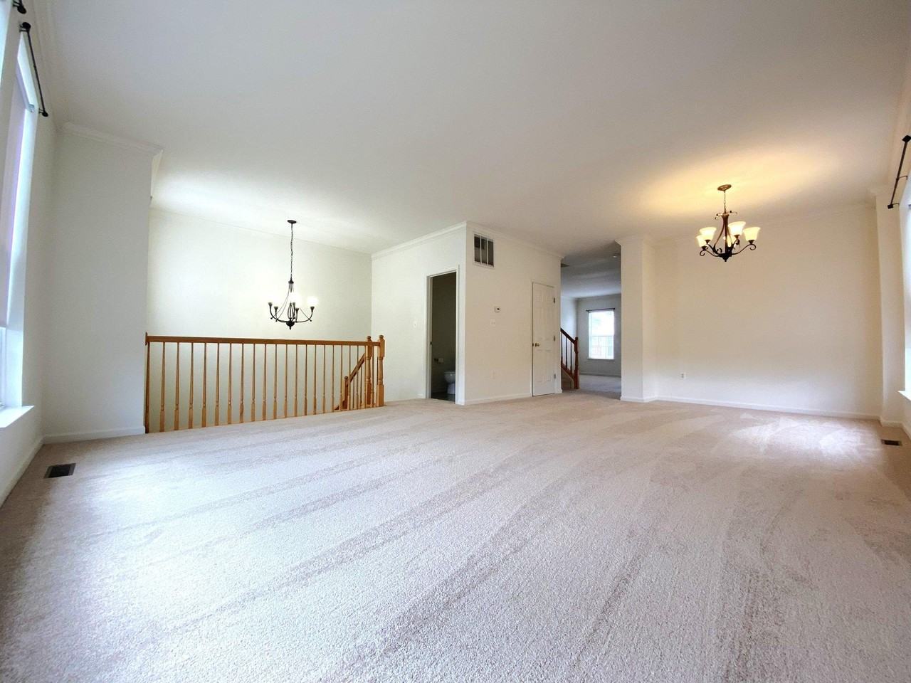 1601 Wilcox Ave - Photo 6 of 30