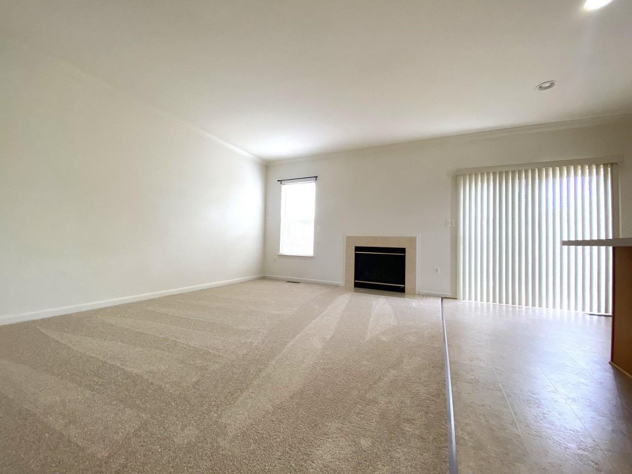 1601 Wilcox Ave - Photo 7 of 30
