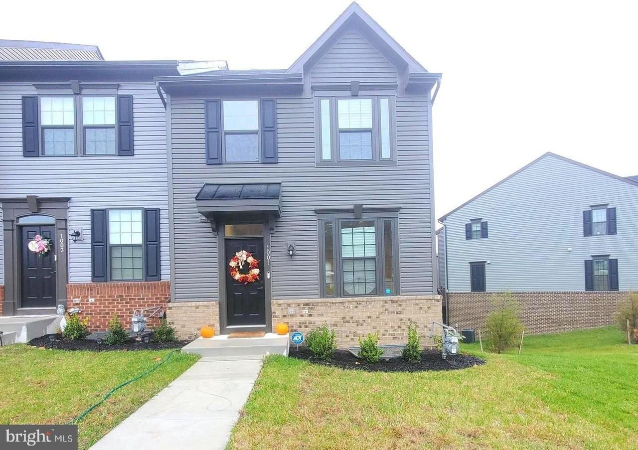 1001 Rampart Dr - Photo 2 of 2