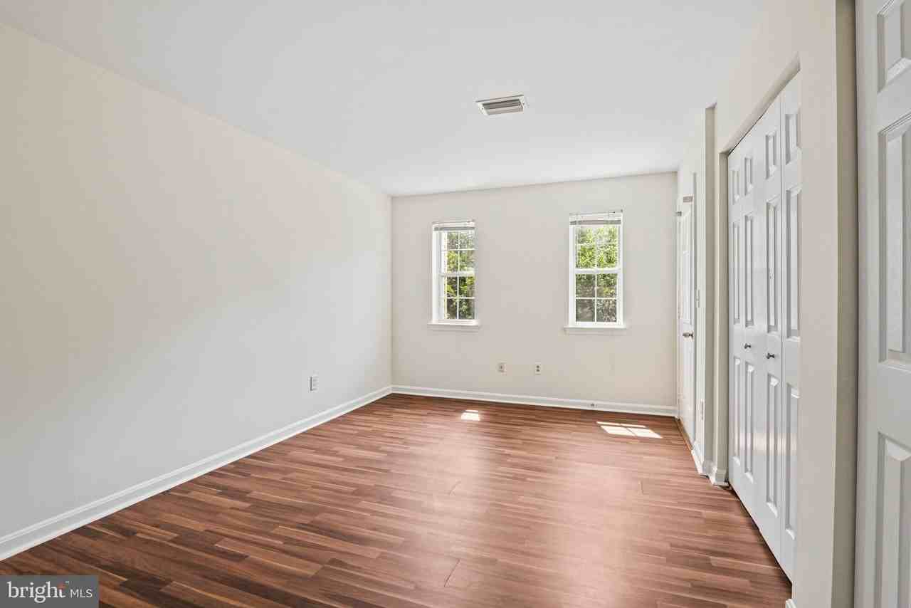 14905 Rydell Rd #202 - Photo 6 of 28