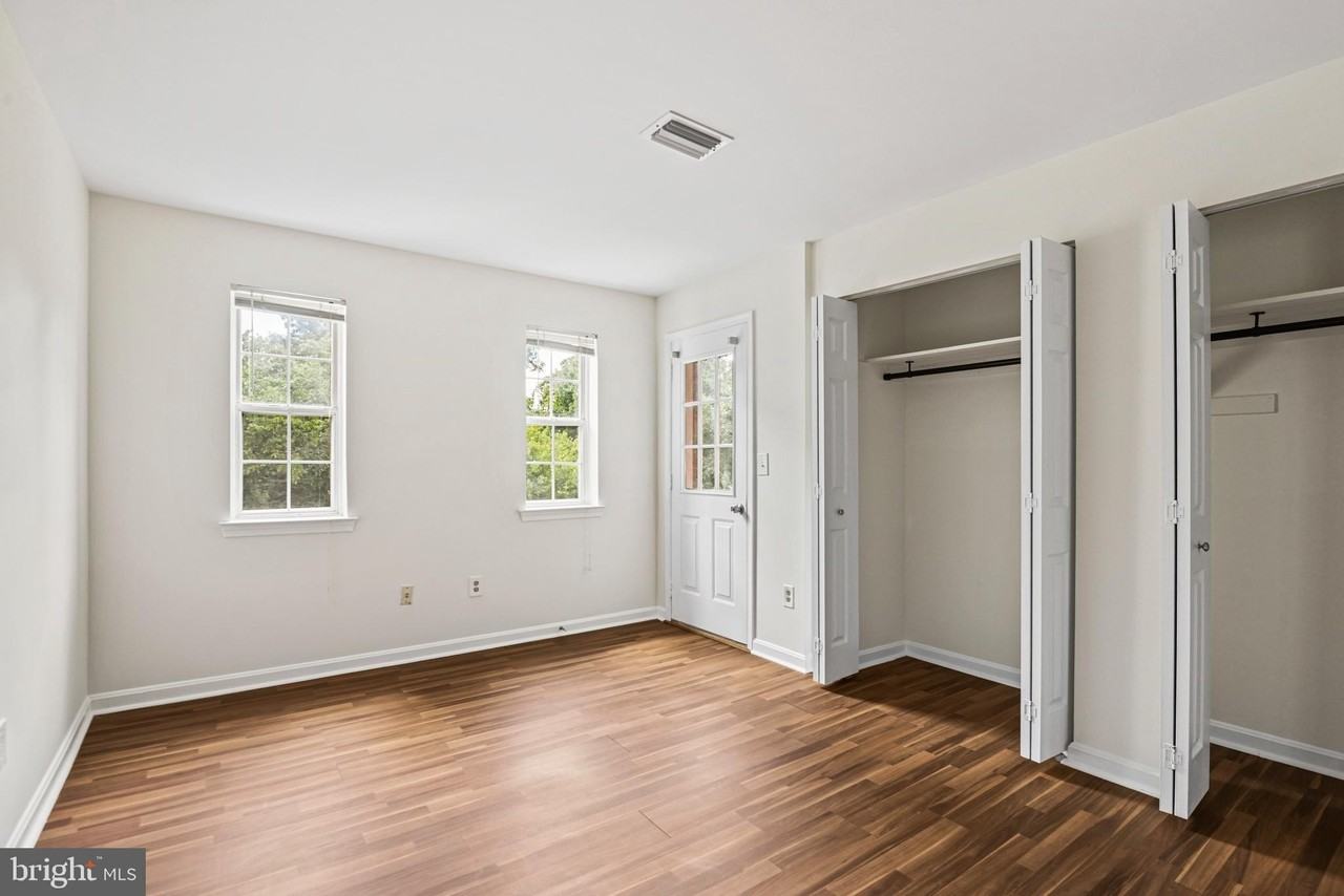 14905 Rydell Rd #202 - Photo 7 of 28