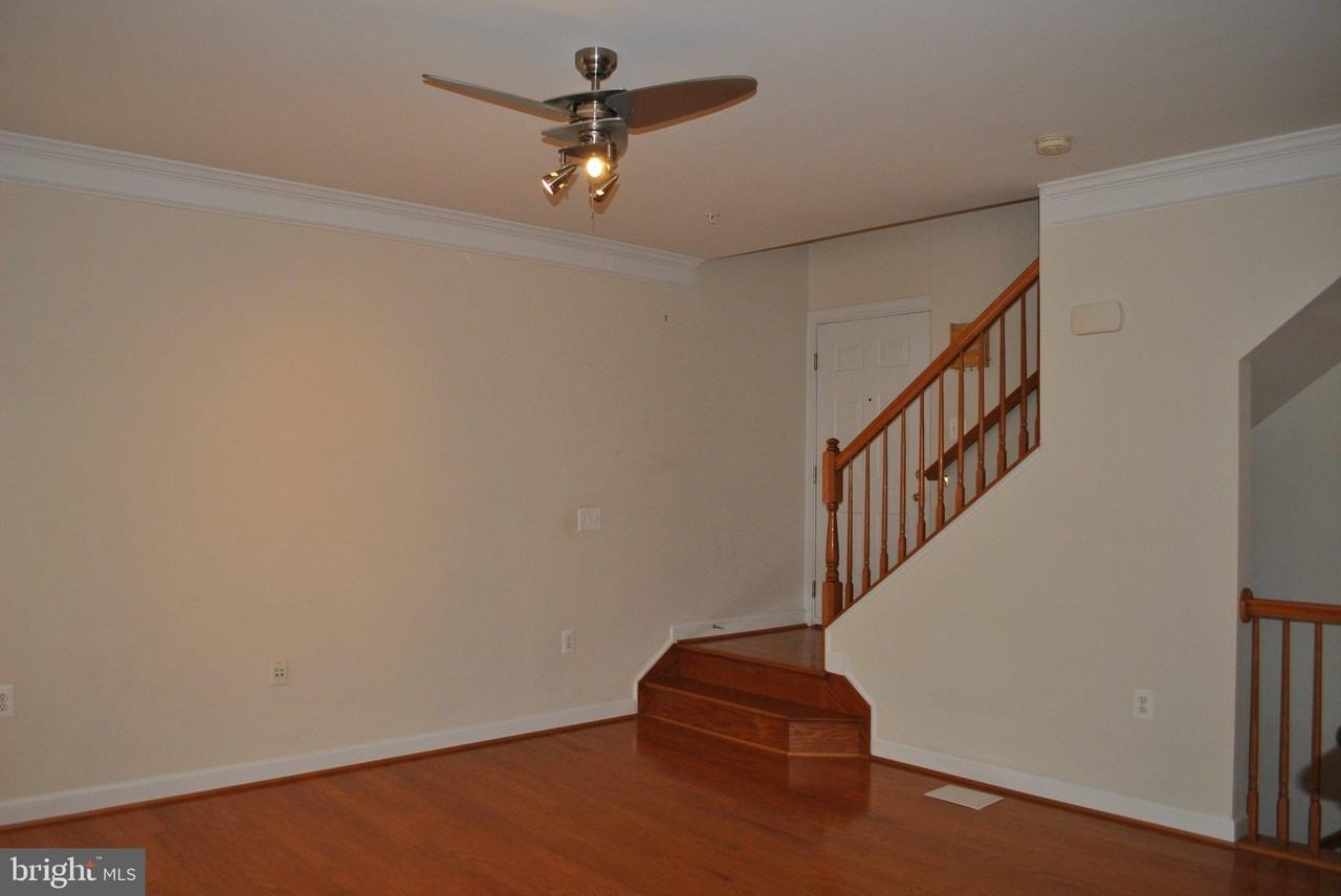 13652 Venturi Ln - Photo 2 of 16