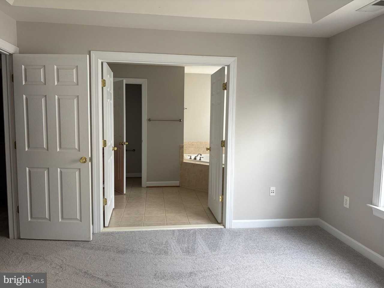 13652 Venturi Ln - Photo 6 of 16