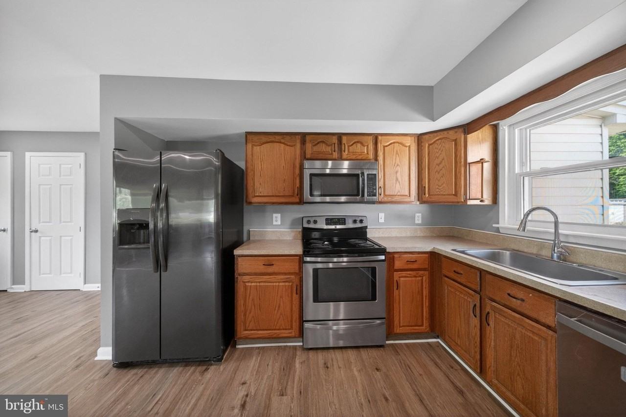 45448 Mallard St - Photo 6 of 30