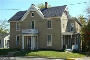 featured image of 323 S Church St