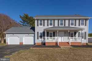 featured image of 35 Fox Run Ln