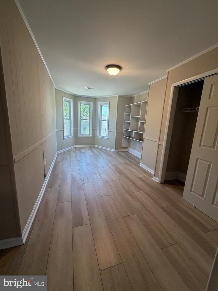 524 N Braddock St - Photo 7 of 19