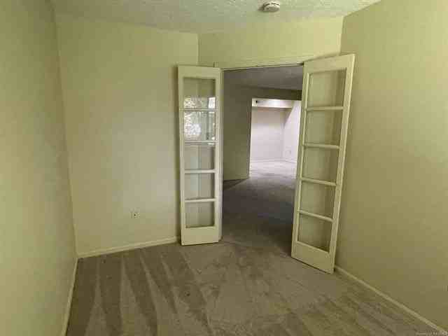 4003 Governors Sq #2 - Photo 2 of 18