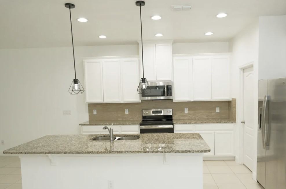 81 Mayo Ct #1 - Photo 6 of 28