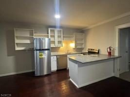 featured image of 35 Main St