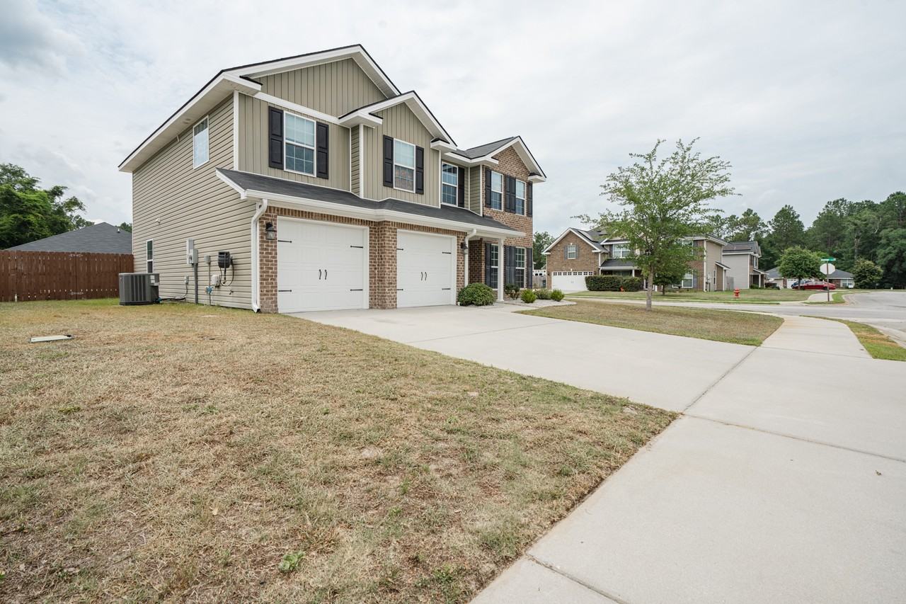 717 Highgrove Ct #1 - Photo 3 of 50