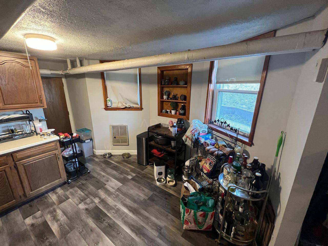 29 Cameron Ave #1B - Photo 5 of 12