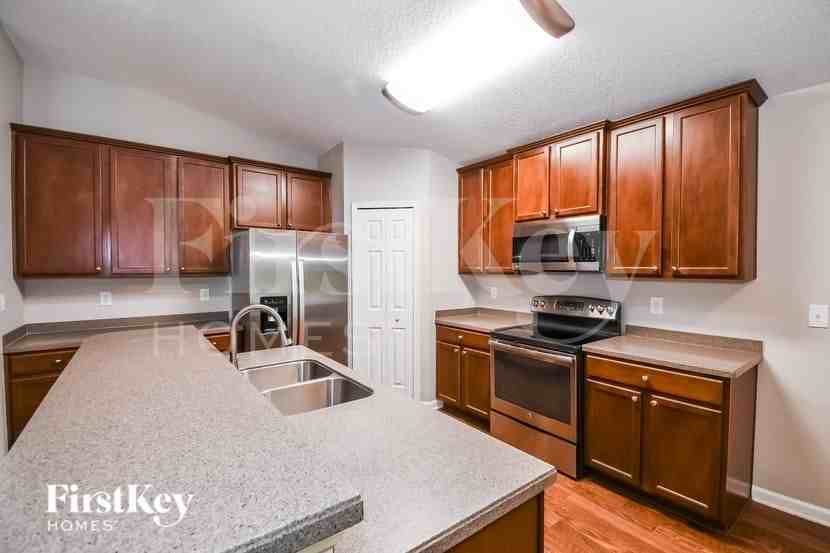 10881 Dunnotar Rd - Photo 6 of 16