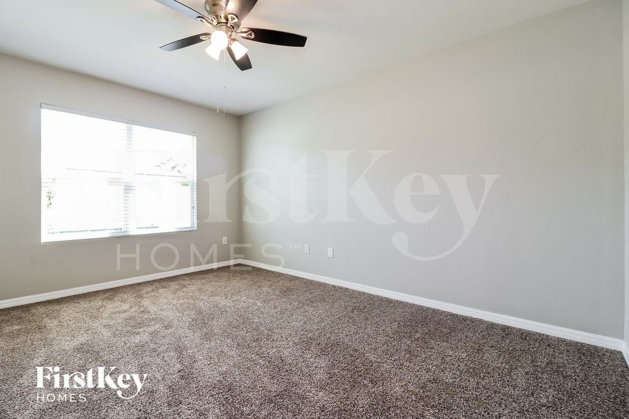 36048 Carriage Pine Ct - Photo 7 of 15