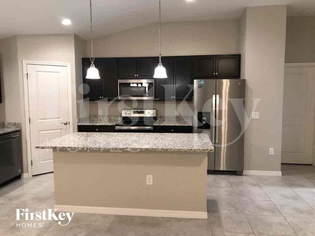 3513 23rd St Sw - Photo 5 of 11