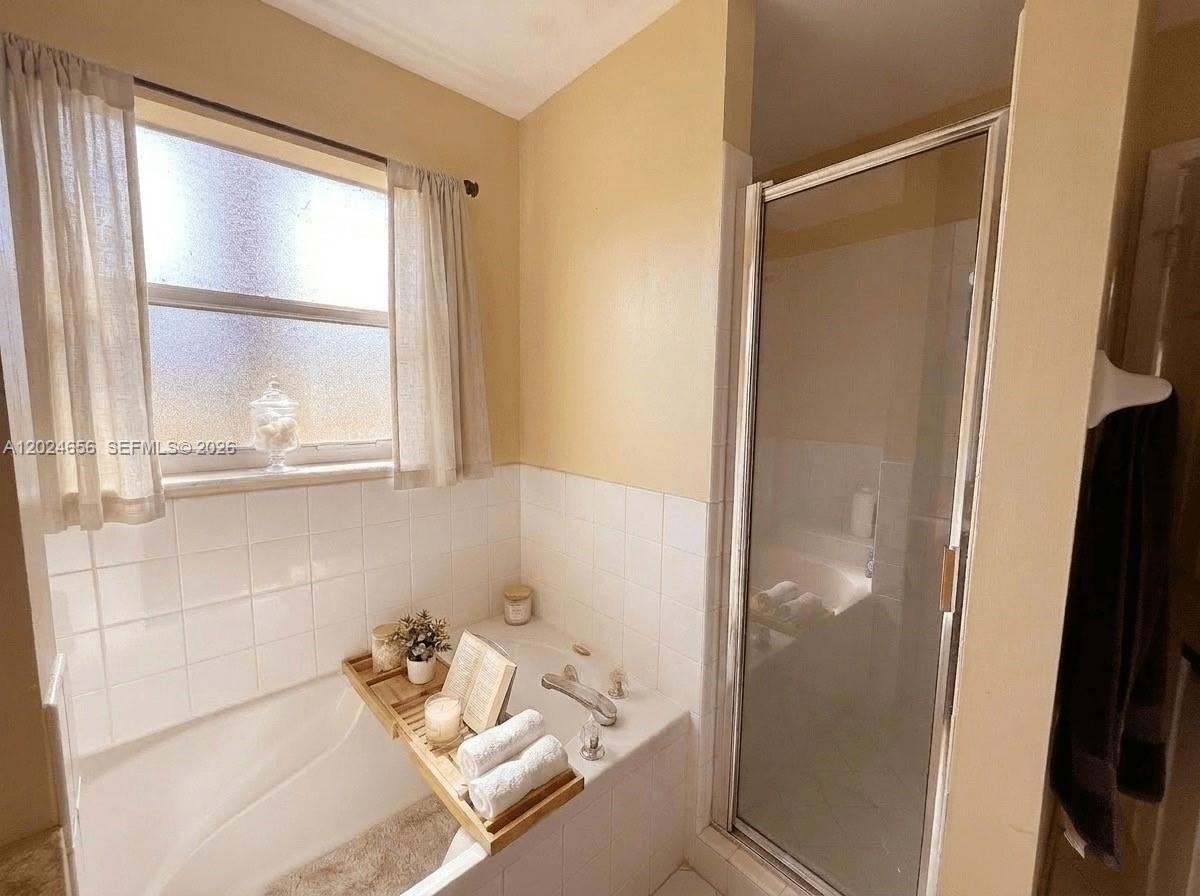 14530 Sw 156th Ave - Photo 7 of 8