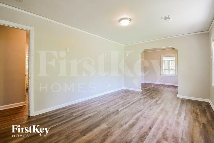 2073 Mark Trl - Photo 5 of 16