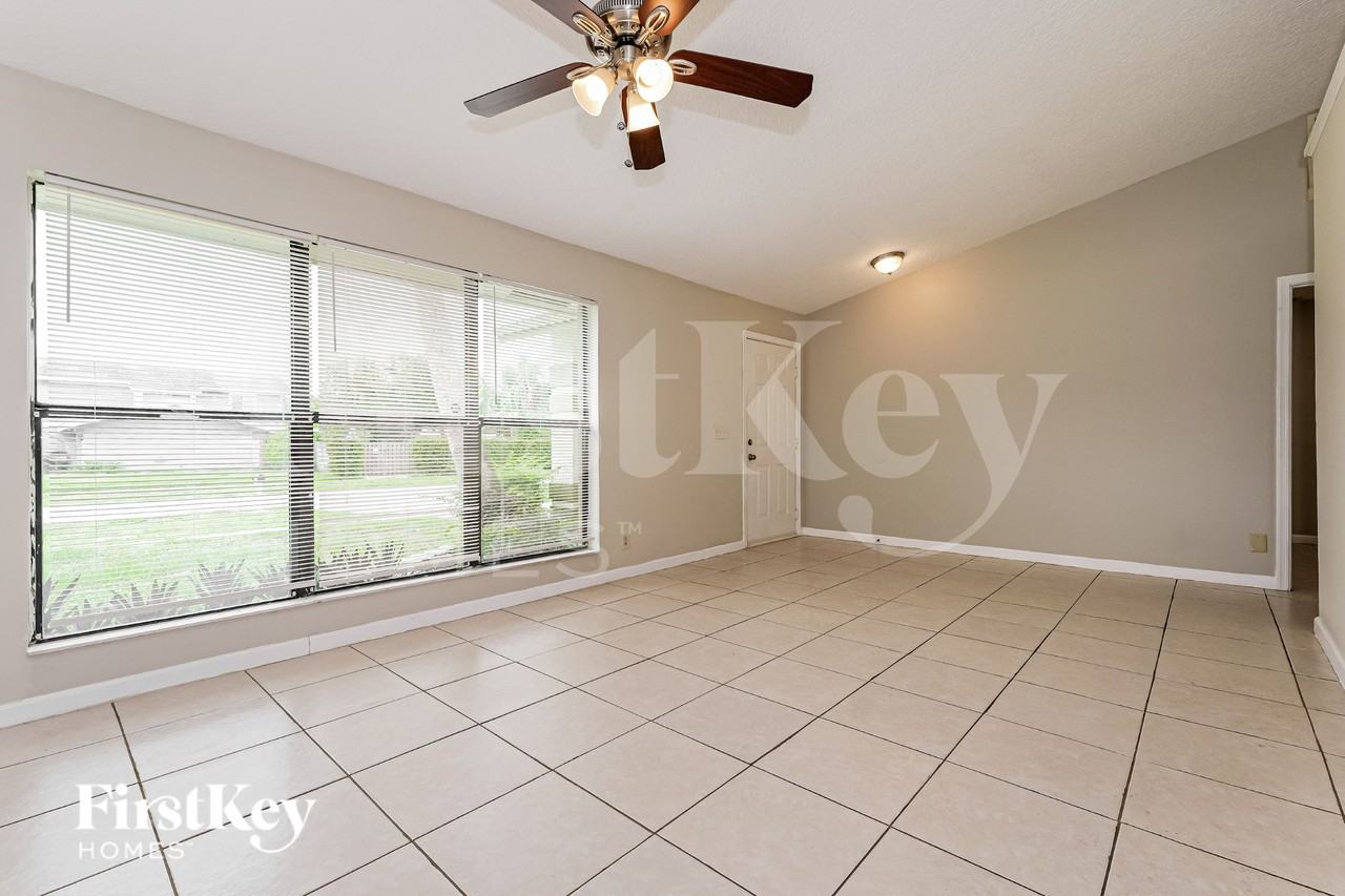 12351 Gingerwood Ln - Photo 2 of 19