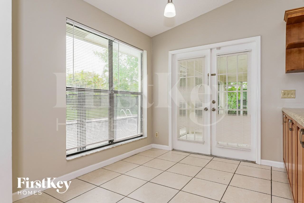 12351 Gingerwood Ln - Photo 7 of 19