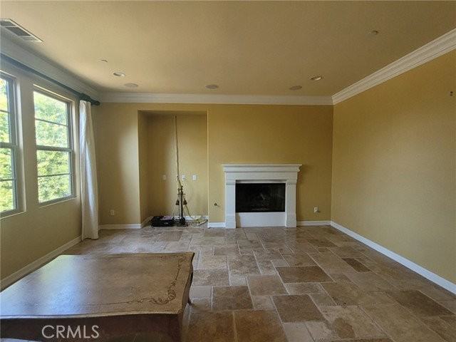 55 Valley Ter - Photo 4 of 8