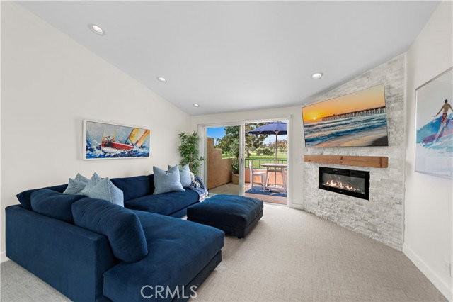 408 Villa Point Dr - Photo 4 of 8