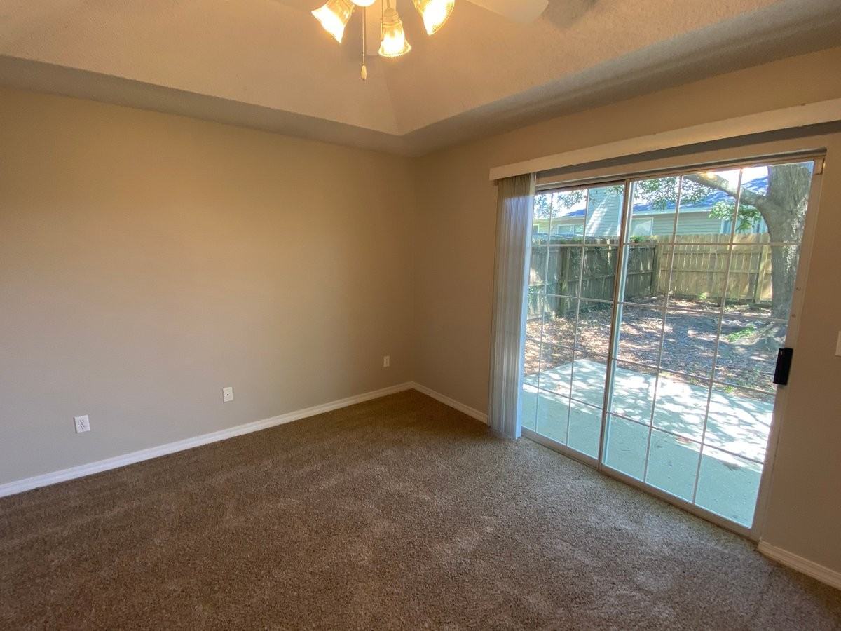 113 Oakhill Ave - Photo 6 of 14