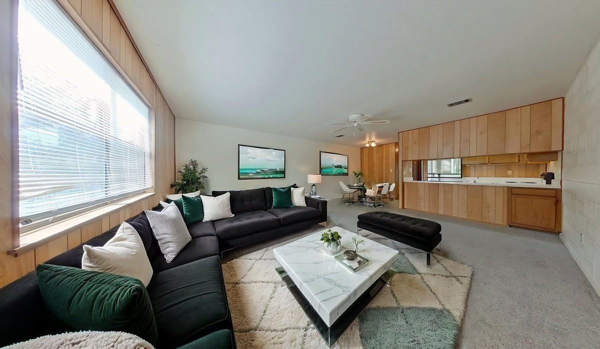 211 Tooke St Apt E - Photo 3 of 11