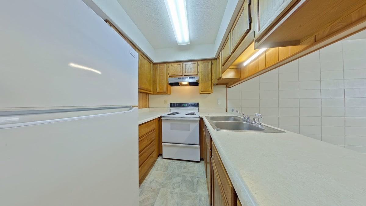 211 Tooke St Apt G - Photo 6 of 11