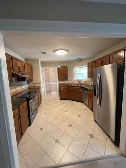 317 Springwood Cir - Photo 3 of 14