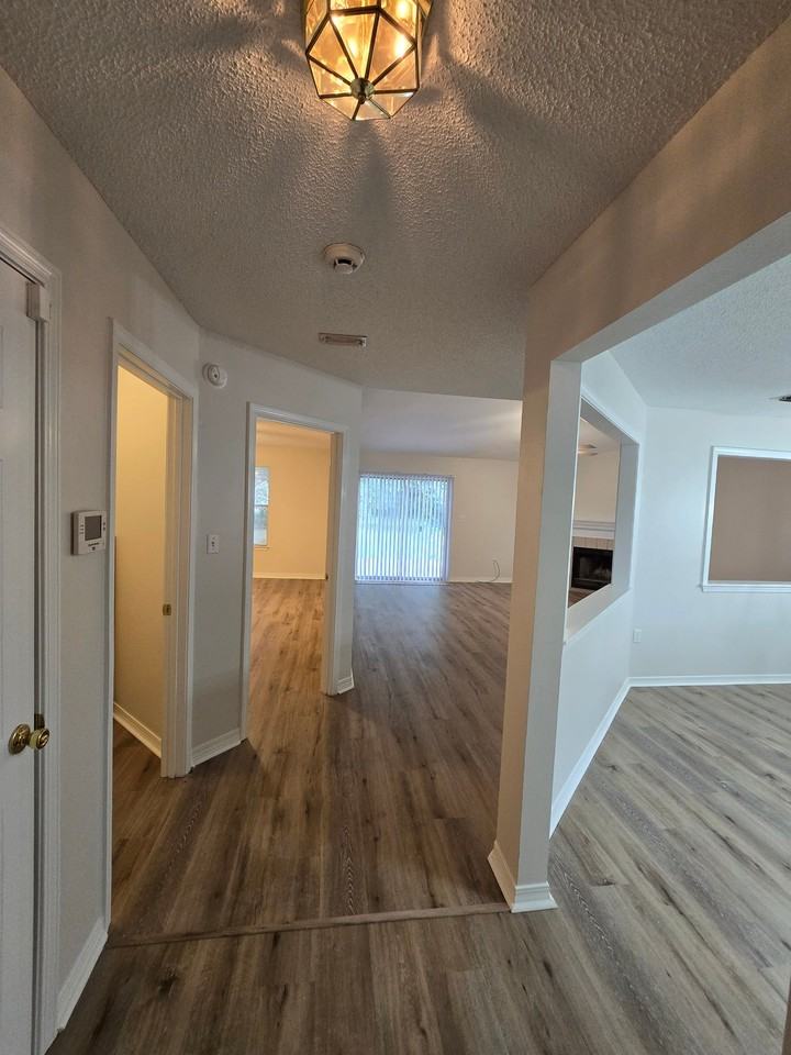 396 Brown Pl - Photo 2 of 24