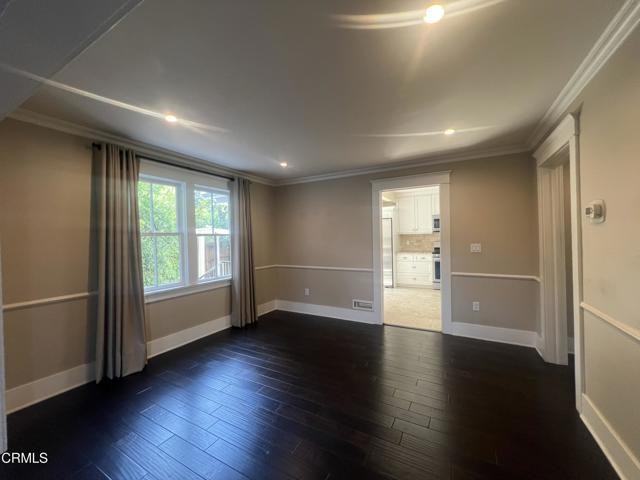 623 Charter Oak St - Photo 7 of 8
