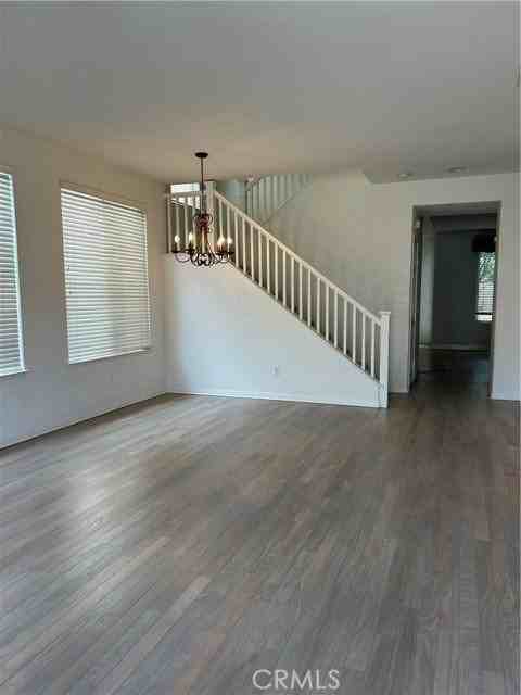 2926 Spruce Ct - Photo 3 of 8