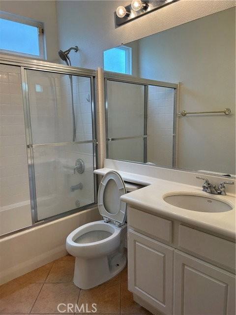 2926 Spruce Ct - Photo 6 of 8