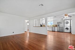 4940 Placidia Ave - Photo 3 of 8