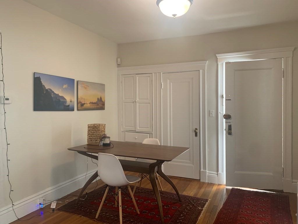 224 Jamaicaway - Photo 6 of 11
