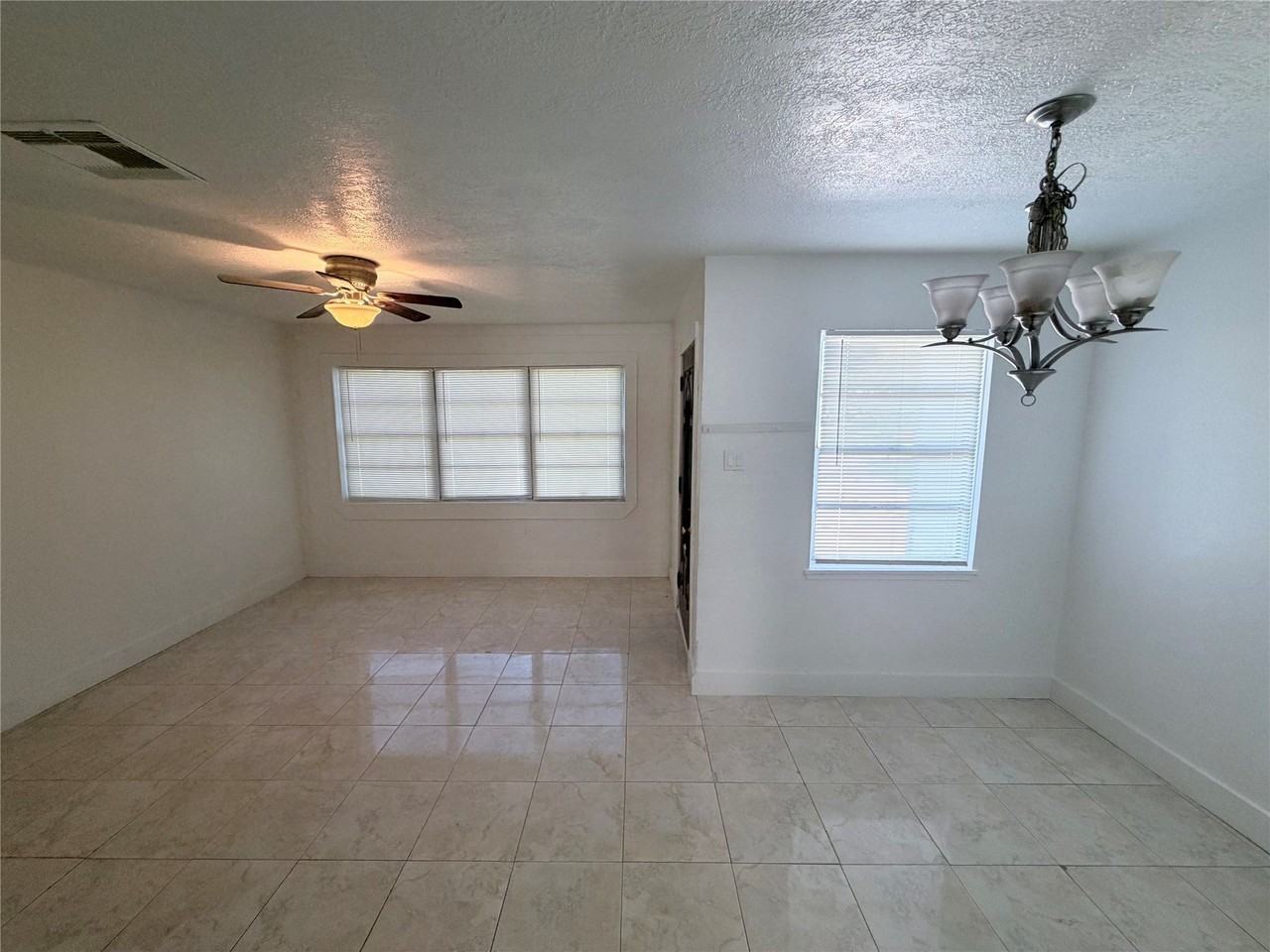 2217 Basket St - Photo 5 of 15