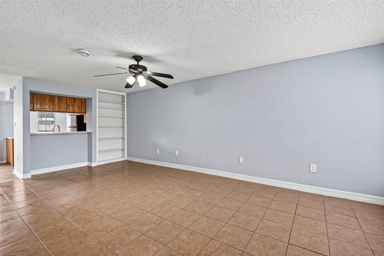 250 El Dorado Blvd - Photo 6 of 32